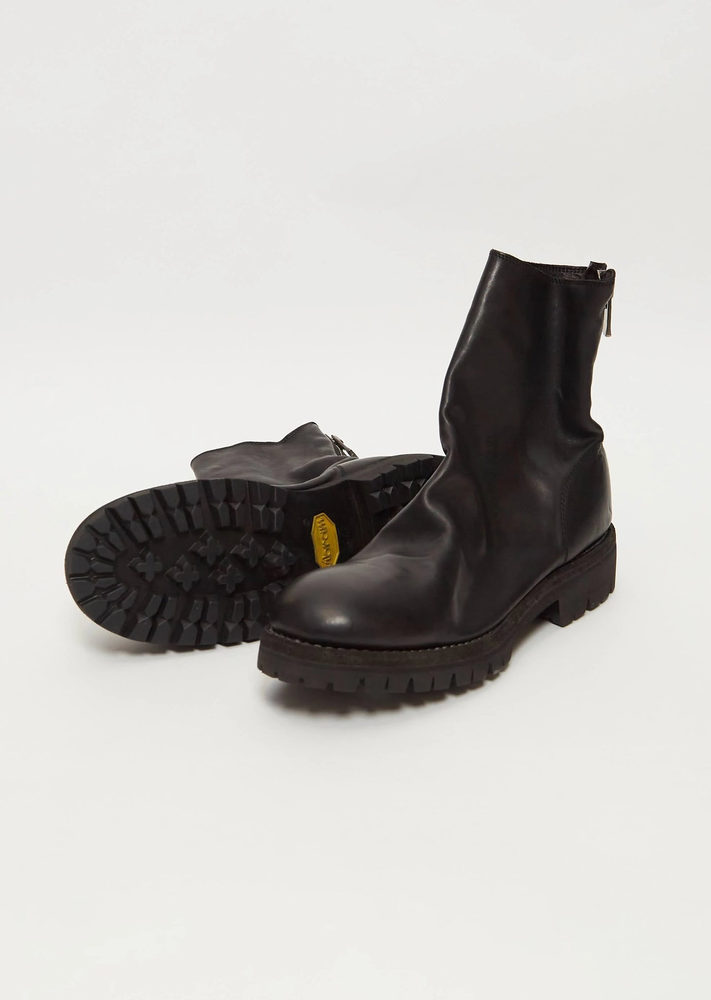 Black Back Zip Boots Vibram 796V