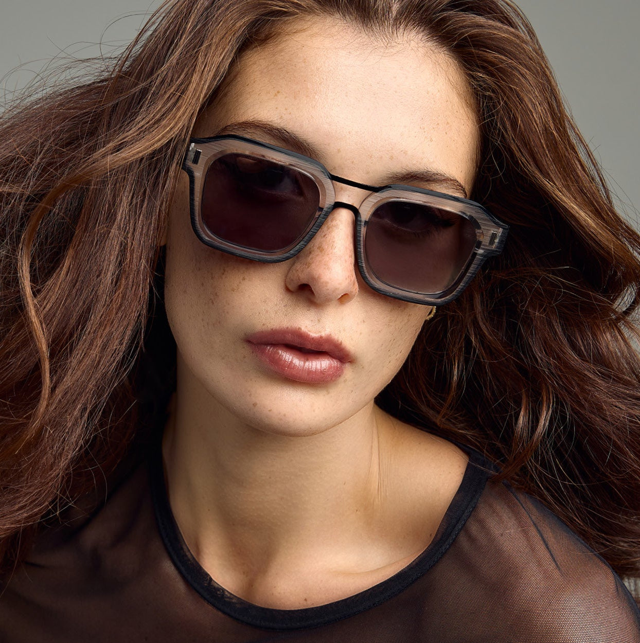 BK1036 Belgium Blue Sun