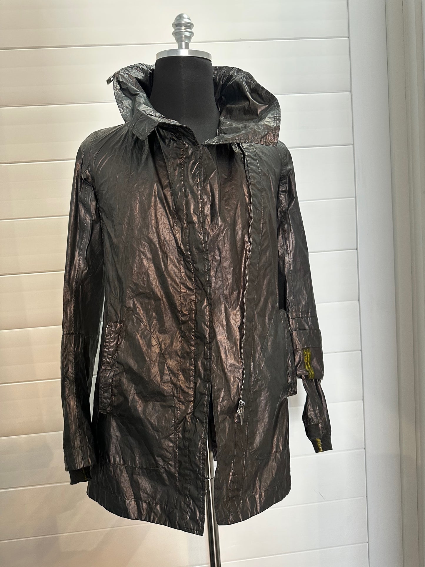 Black Green Object Dyed Nylon Chain-Seam Hooded Parka with Retractable Sleeves by Carol Christian Poell