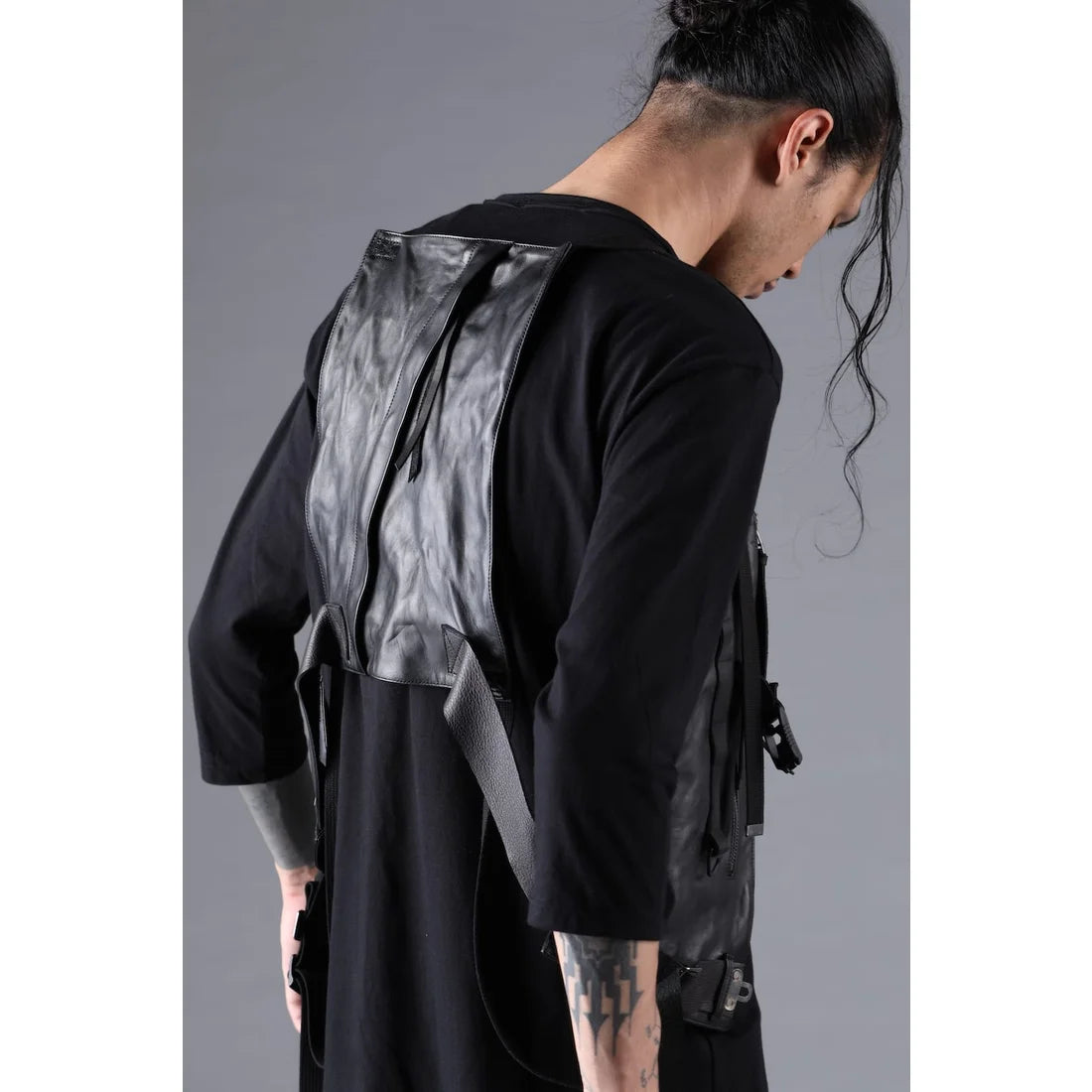 Black Horse Leather Vest Bag