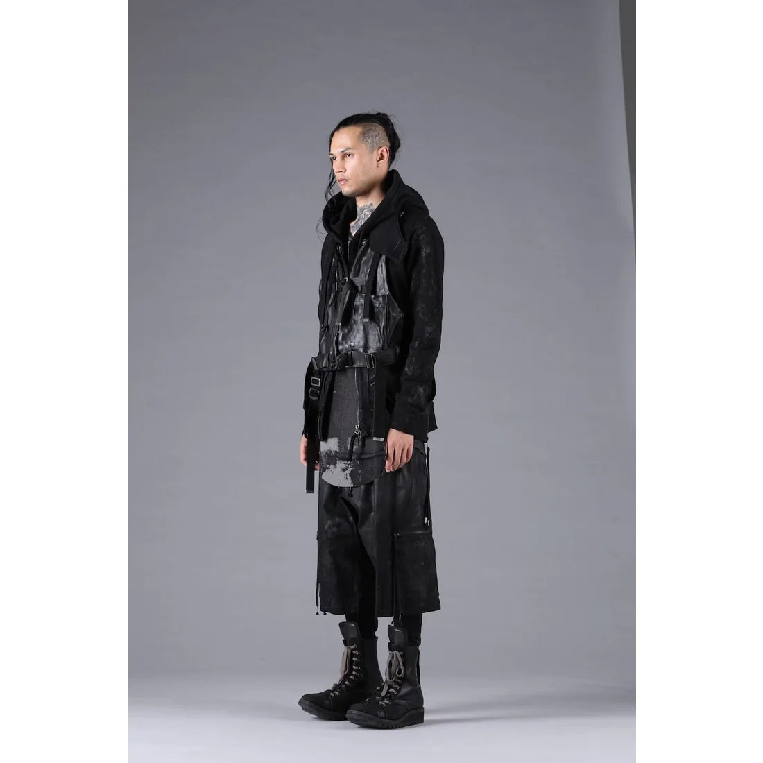 Black Horse Leather Vest Bag