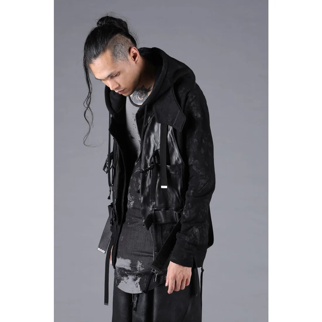 Black Horse Leather Vest Bag