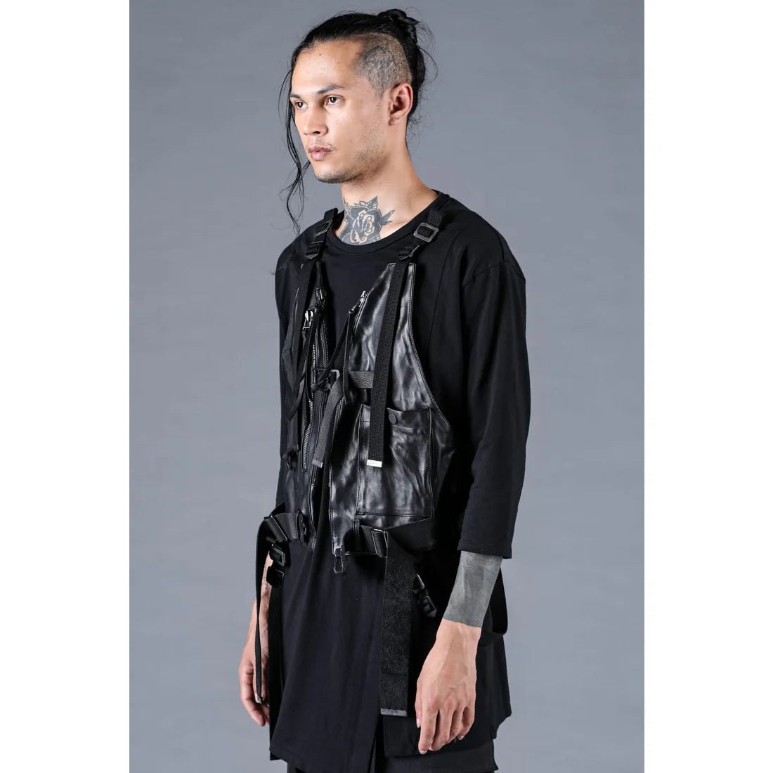 Black Horse Leather Vest Bag