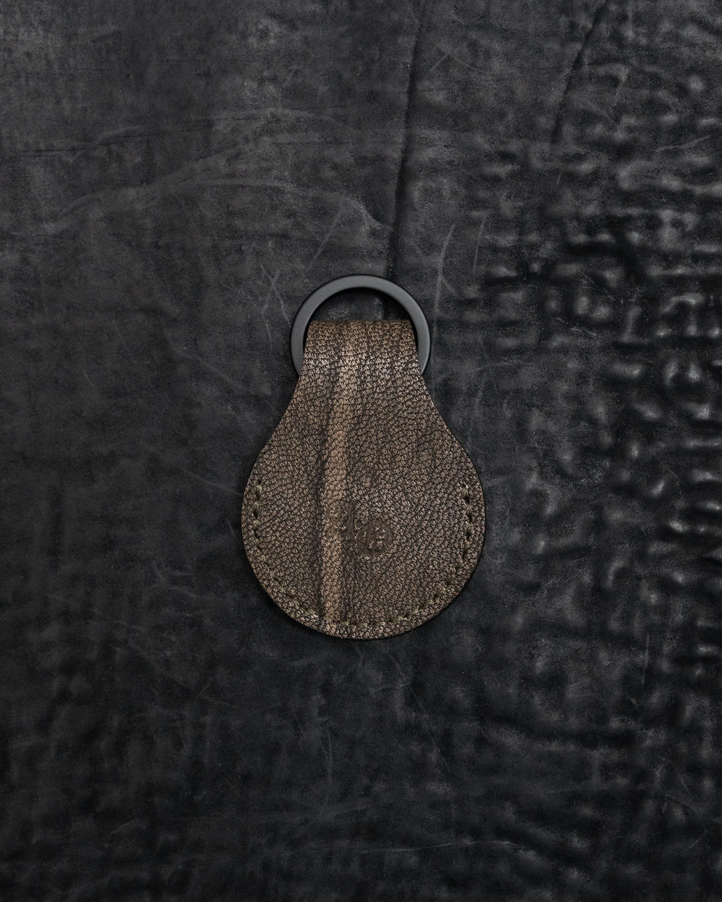 Grey French Goatskin RUTA Airtag Holder