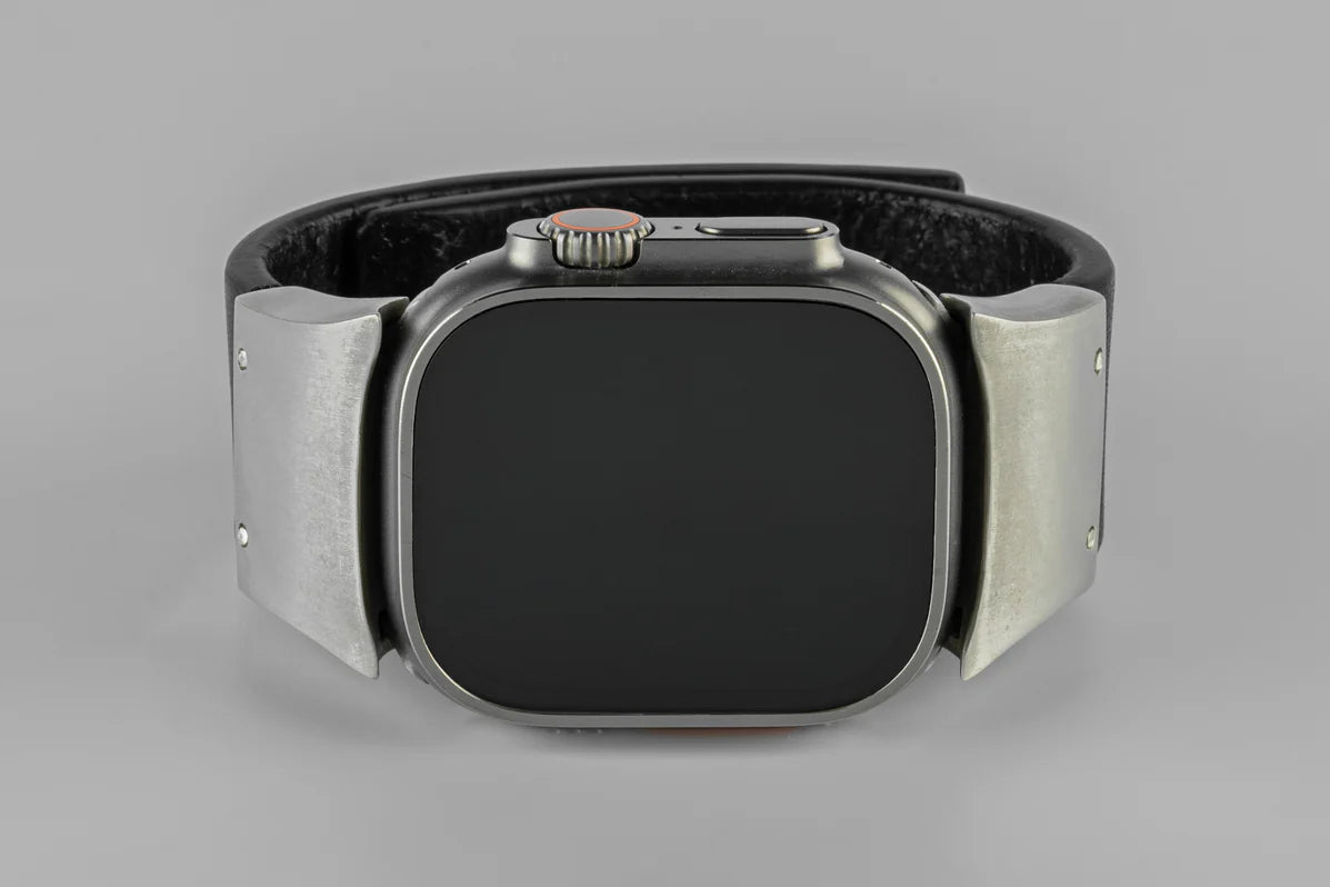 Apple Watch Bracelet AW2442-2-BLK+MA
