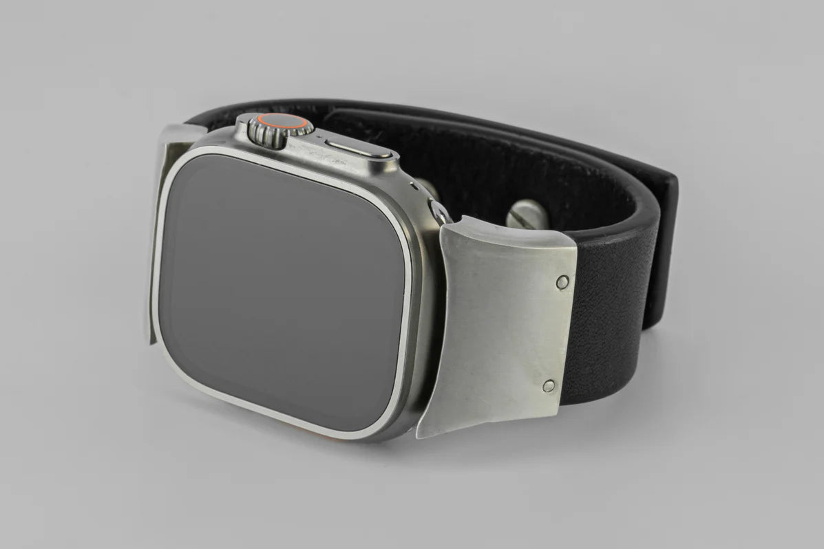 Apple Watch Bracelet AW2442-2-BLK+MA