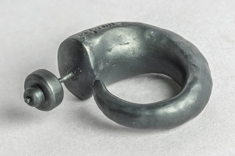 Horn Earring E2204-2-KA