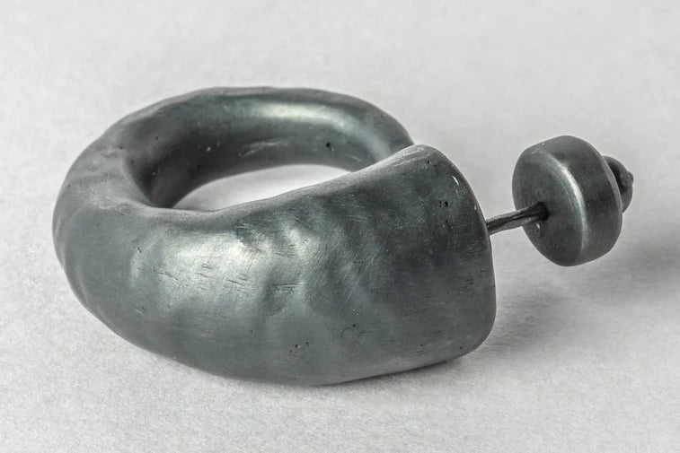 Horn Earring E2204-2-KA