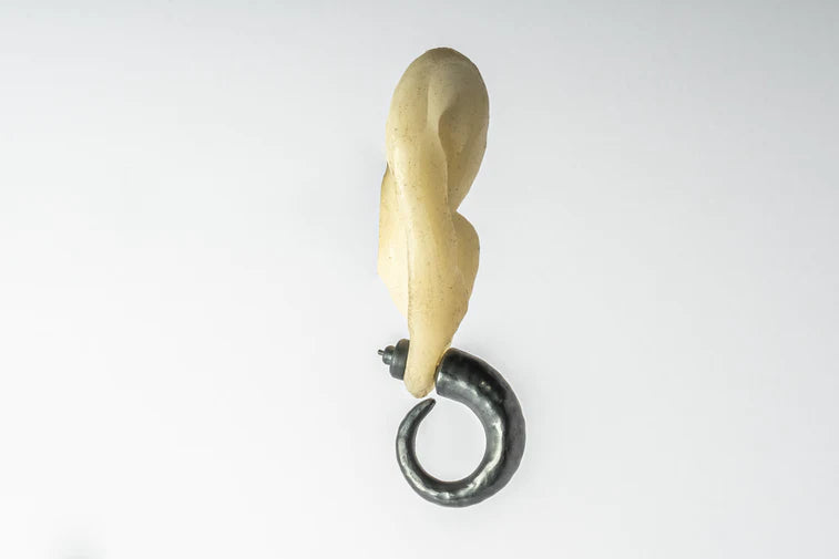 Horn Earring E2204-2-KA