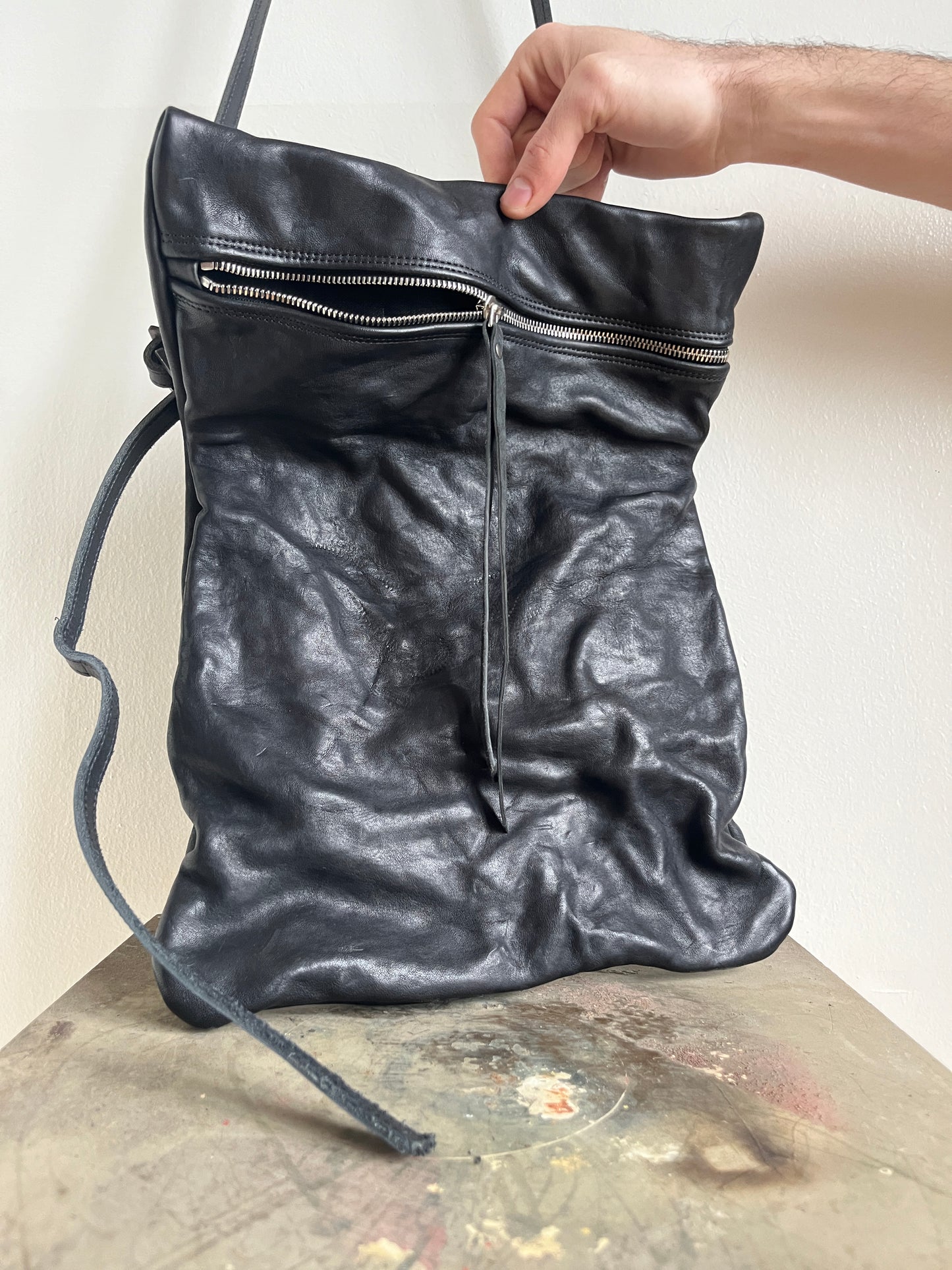 Black Horse Shoulder Leather Folded Messenger Bag
