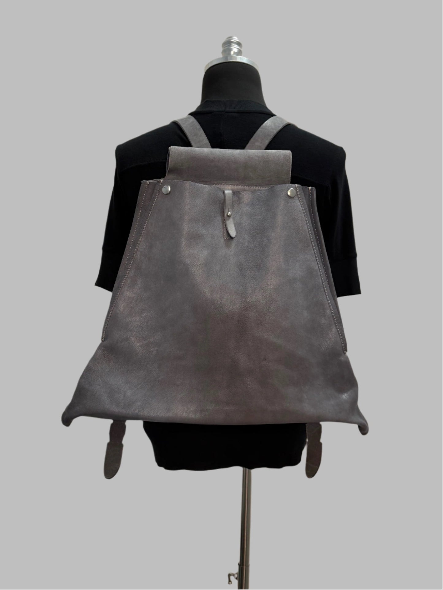 Grey Buffalo Leather Classic Backpack BP0
