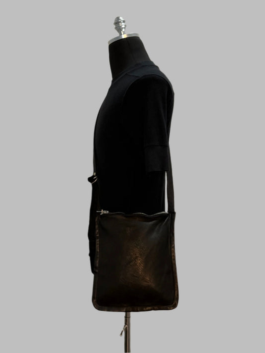 Black Soft Horse Leather Shoulder Messenger Bag W4