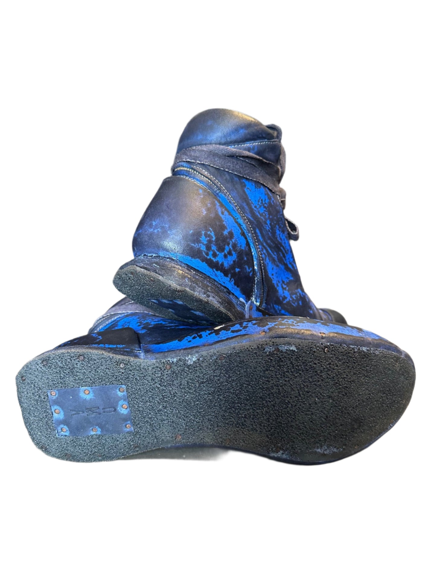Amethyst Black Buoyantly Transformer Ace Sneakers