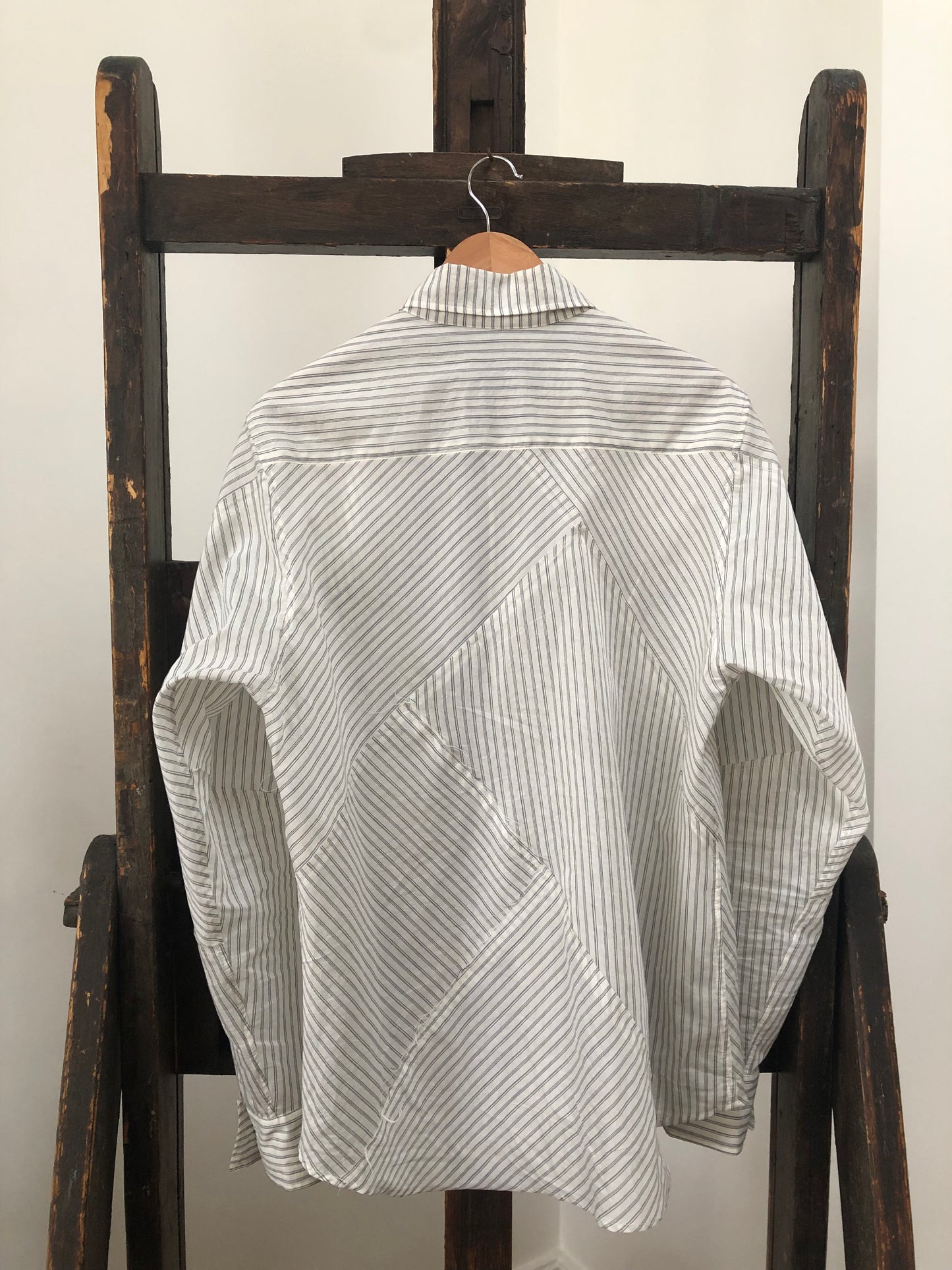 Off White Striped Unisex Sanpietrini Patched Relaxed Shirt