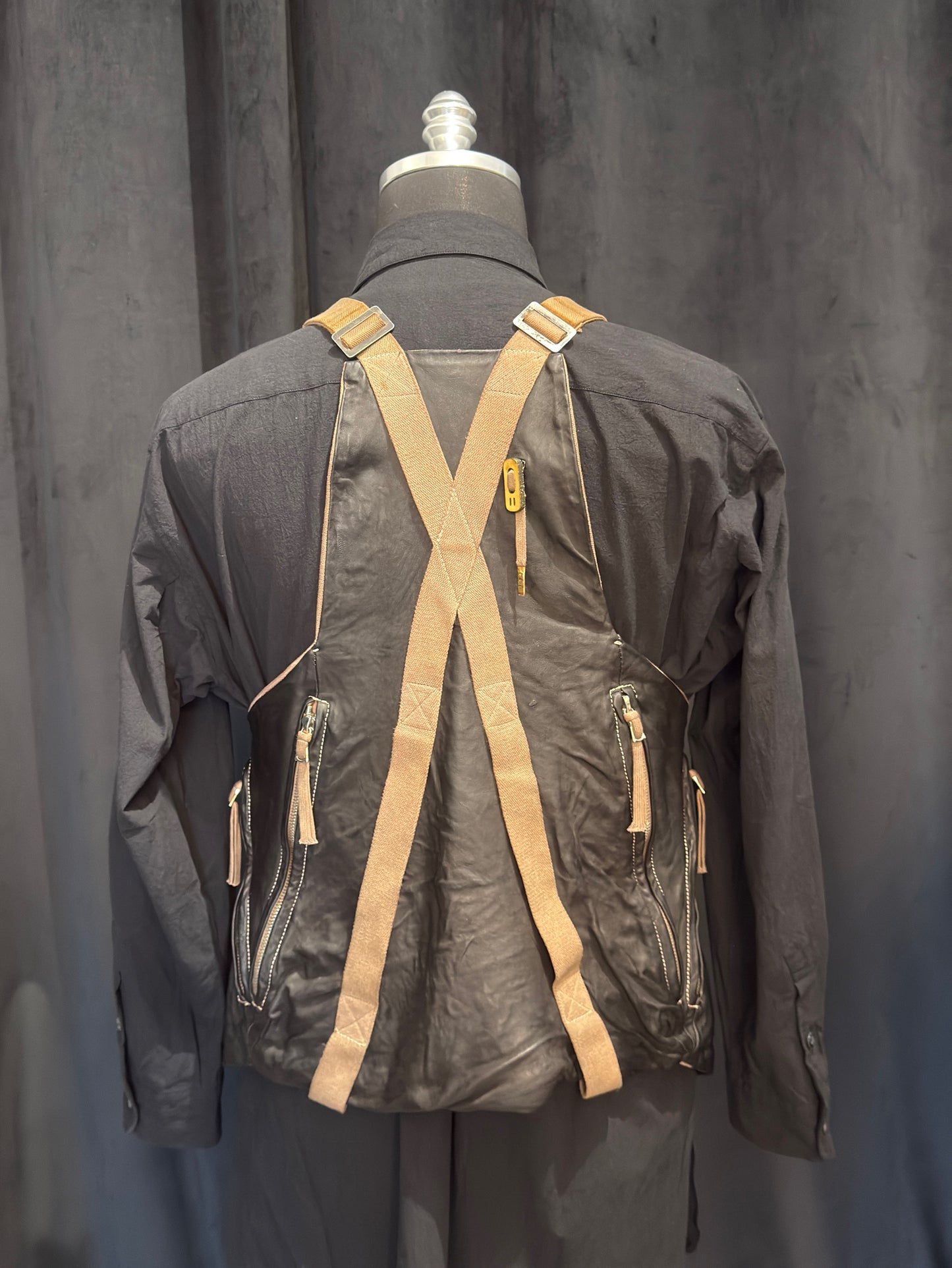 Carbon Grey Kangaroo Leather Vestbag 2.1