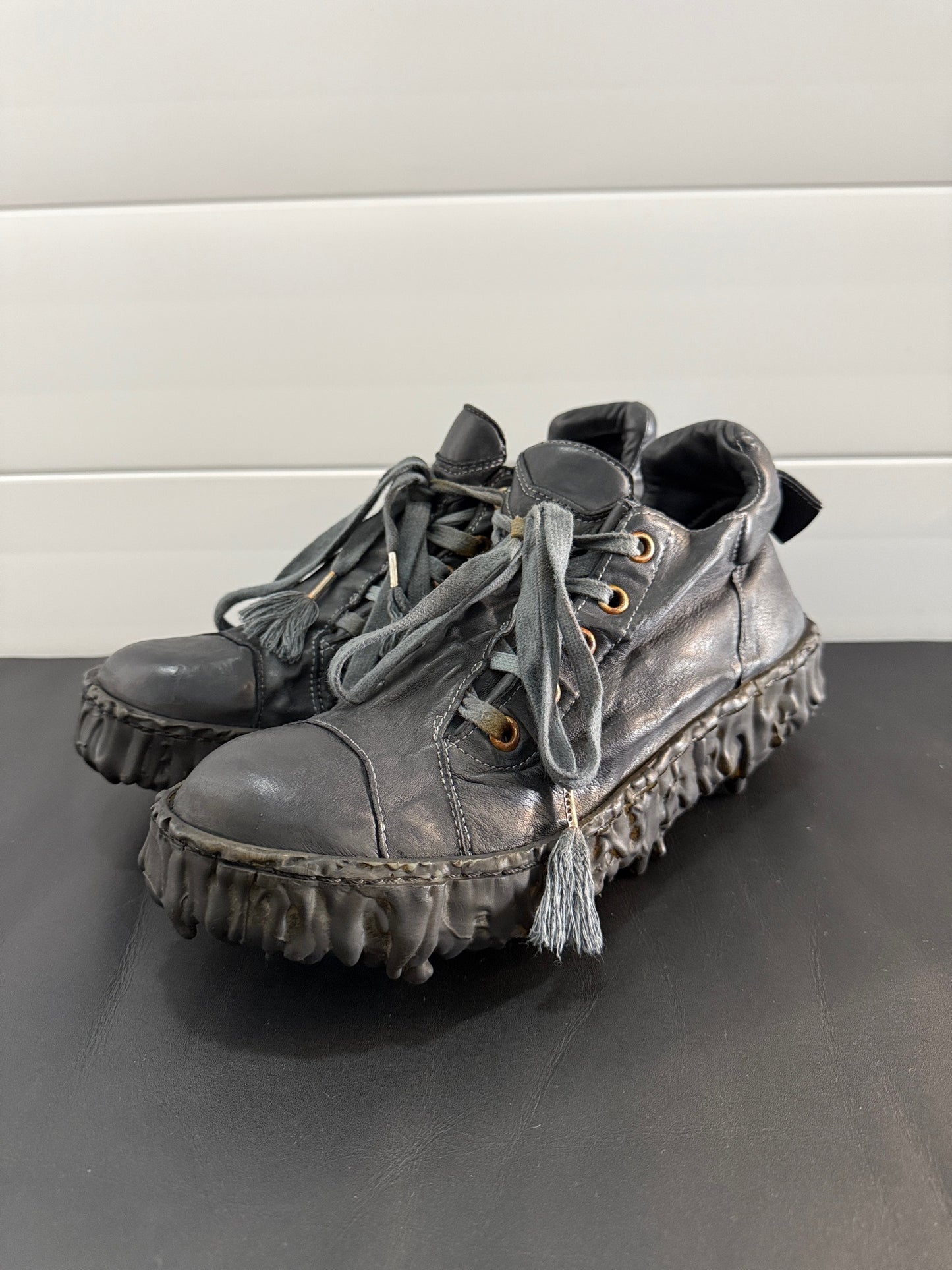 Slate Melt Clash Low Top Sneakers
