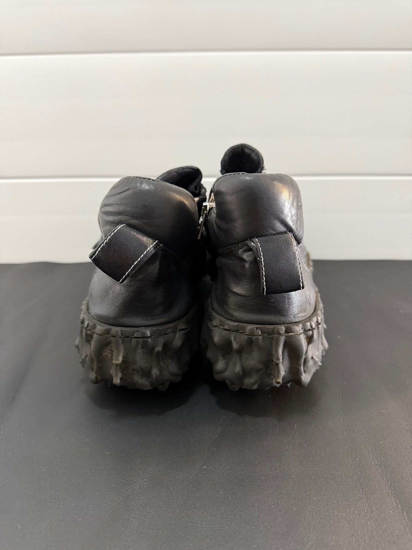 Slate Melt Clash Low Top Sneakers
