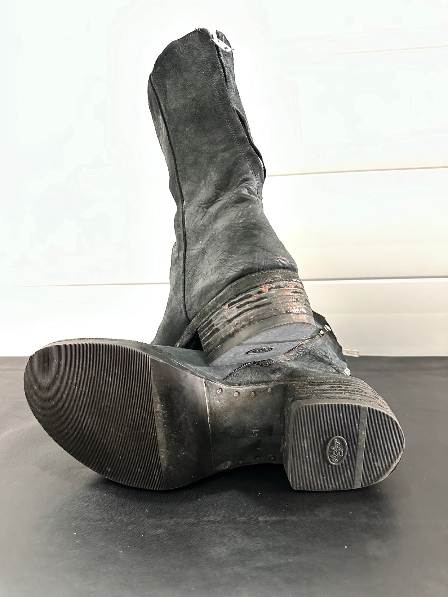 Vintage Black Culatta Horse Leather Dual-Zipper Boots by A1923
