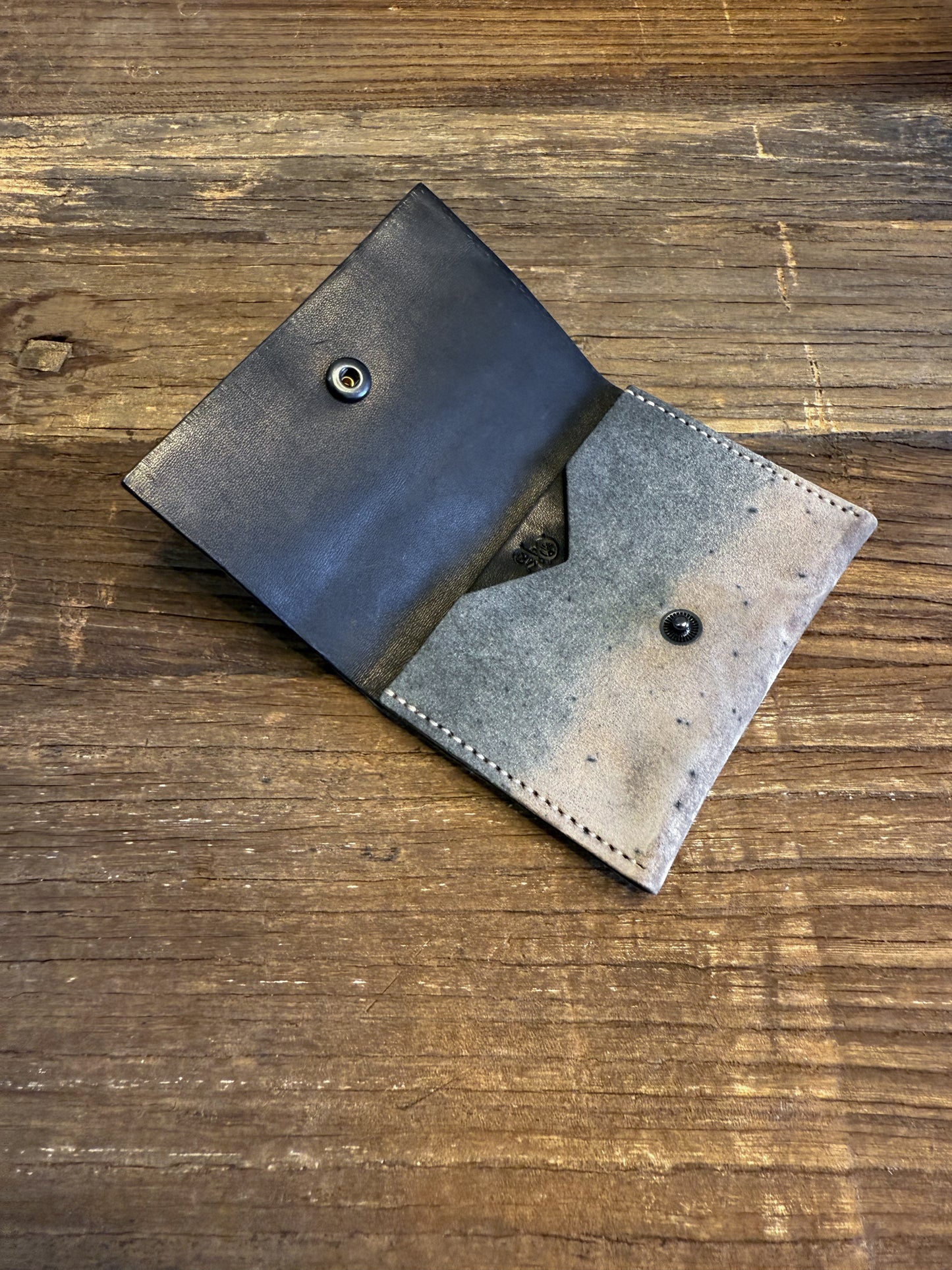 Greige Marmo Shell Cordovan Origen Snap Card Case