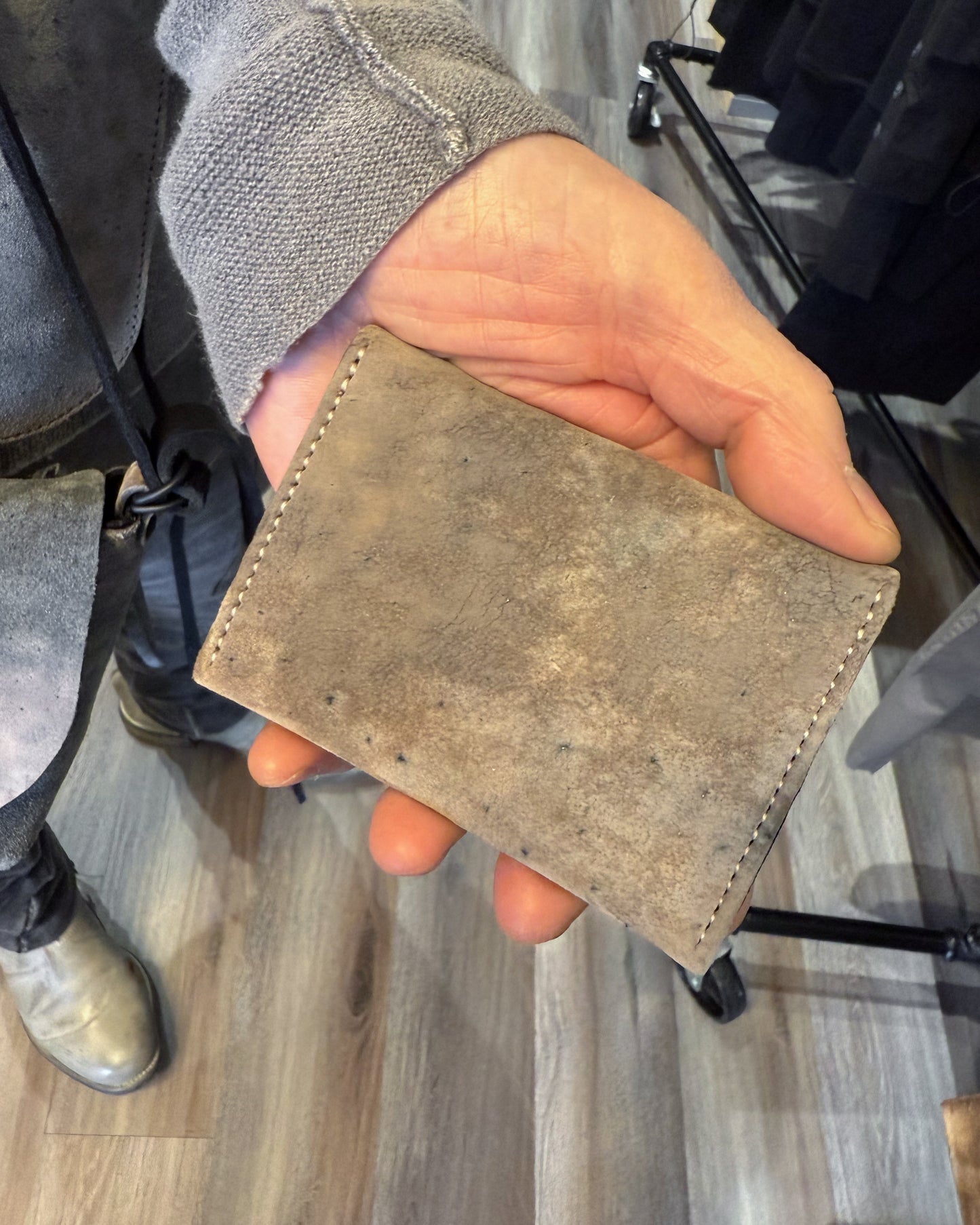 Greige Marmo Shell Cordovan Origen Snap Card Case