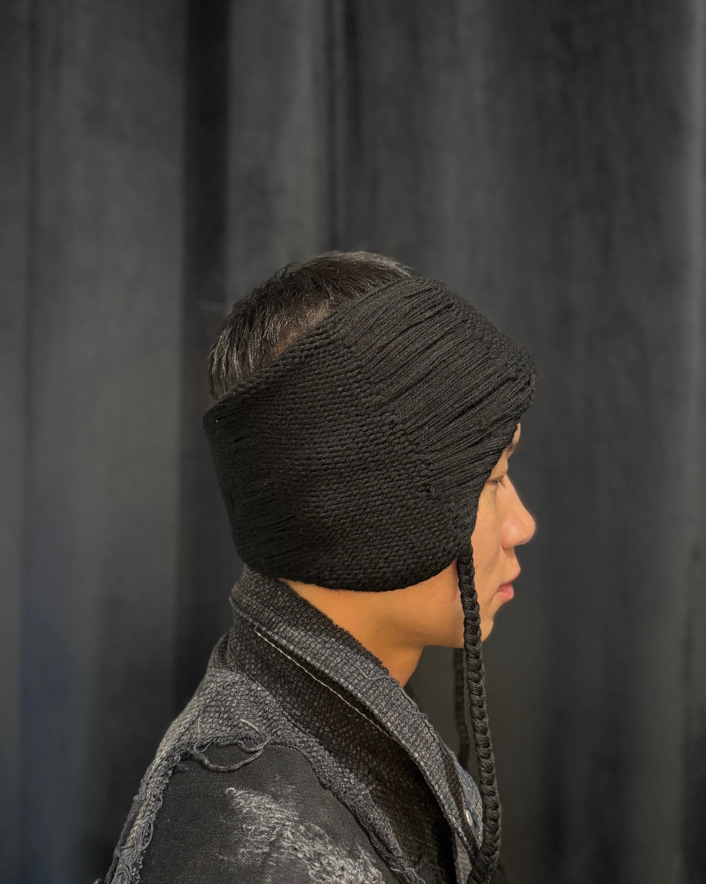 Black Damage Stripe Knit Head Band