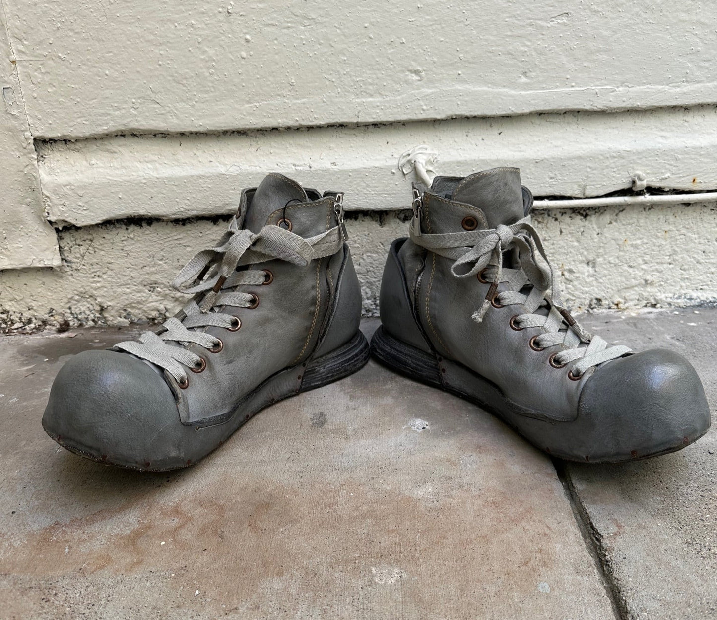 Fossil Grey BT BOULDER ZIPPER