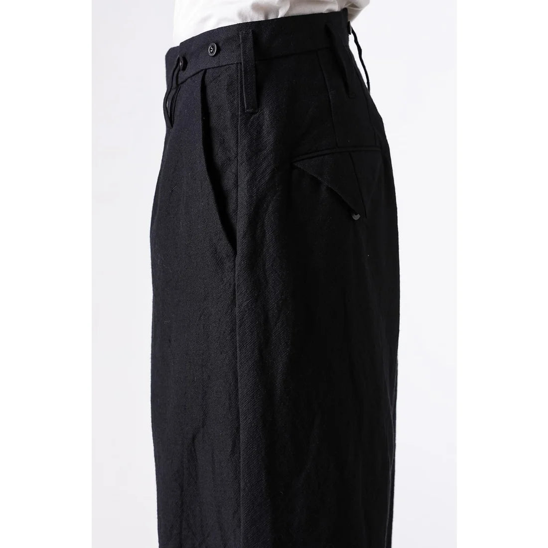 Coal Black Cut off Bold Straight Trousers