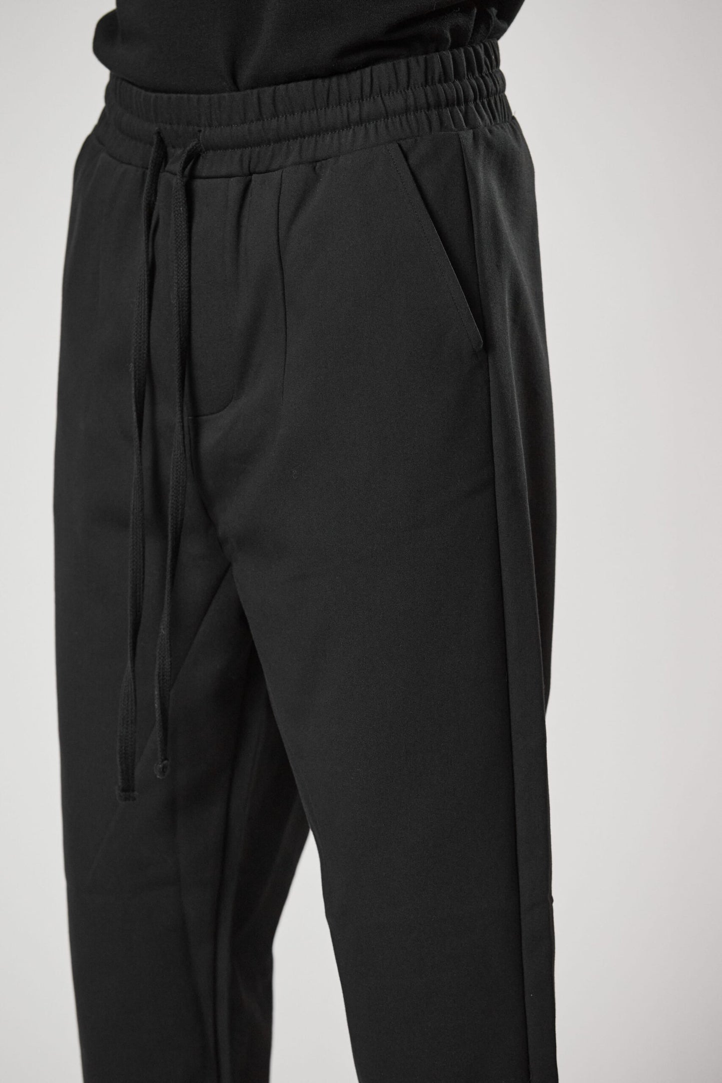 Black Cropped Leg Pants MST 450