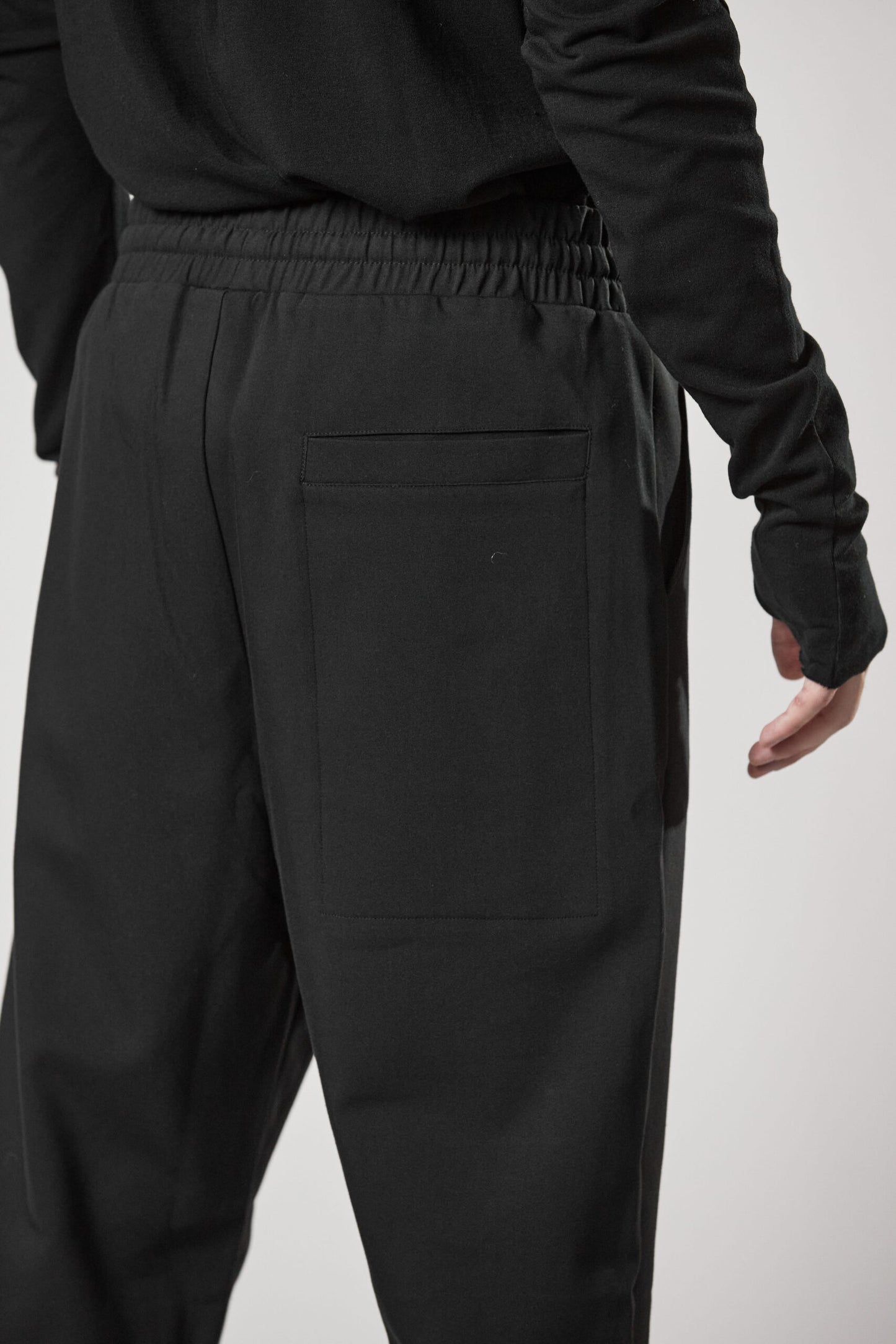 Black Cropped Leg Pants MST 450