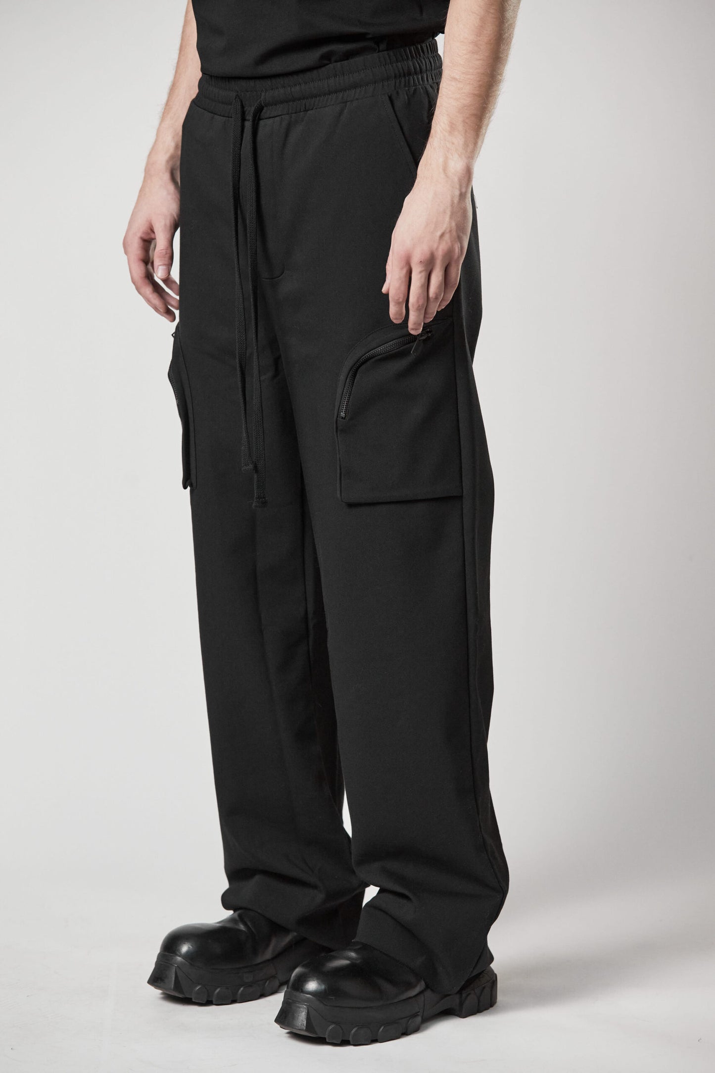 Black Cargo Pocket Wide Leg Pants MST 456