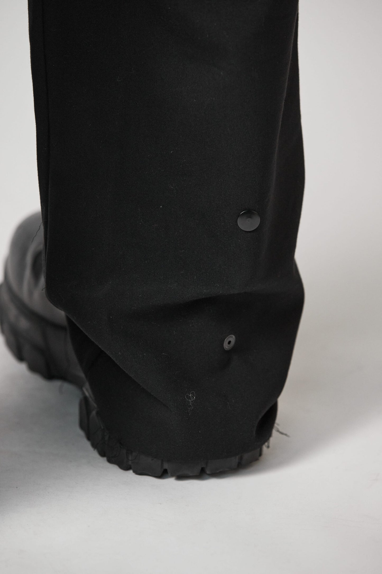 Black Cargo Pocket Wide Leg Pants MST 456