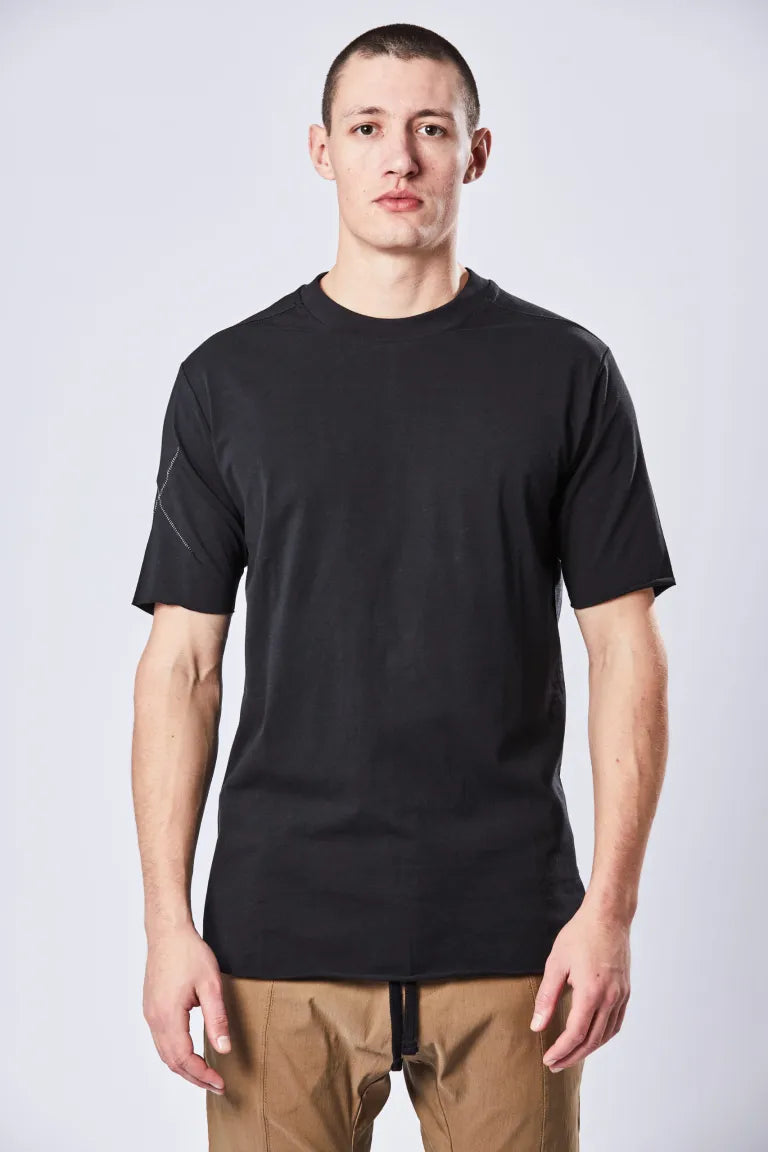 Black Short Sleeve Raw Cut Contrast Stitch T-shirt MTS 745