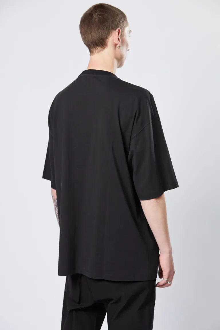 Black Round Neck Big Pocket Oversized Fit T-shirt MTS 768