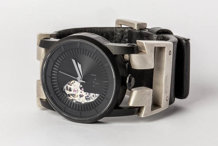 P4 X FOB PARIS Watch #408 Hyperstrap-T Studs Phantom W050-031-0-DA-NG