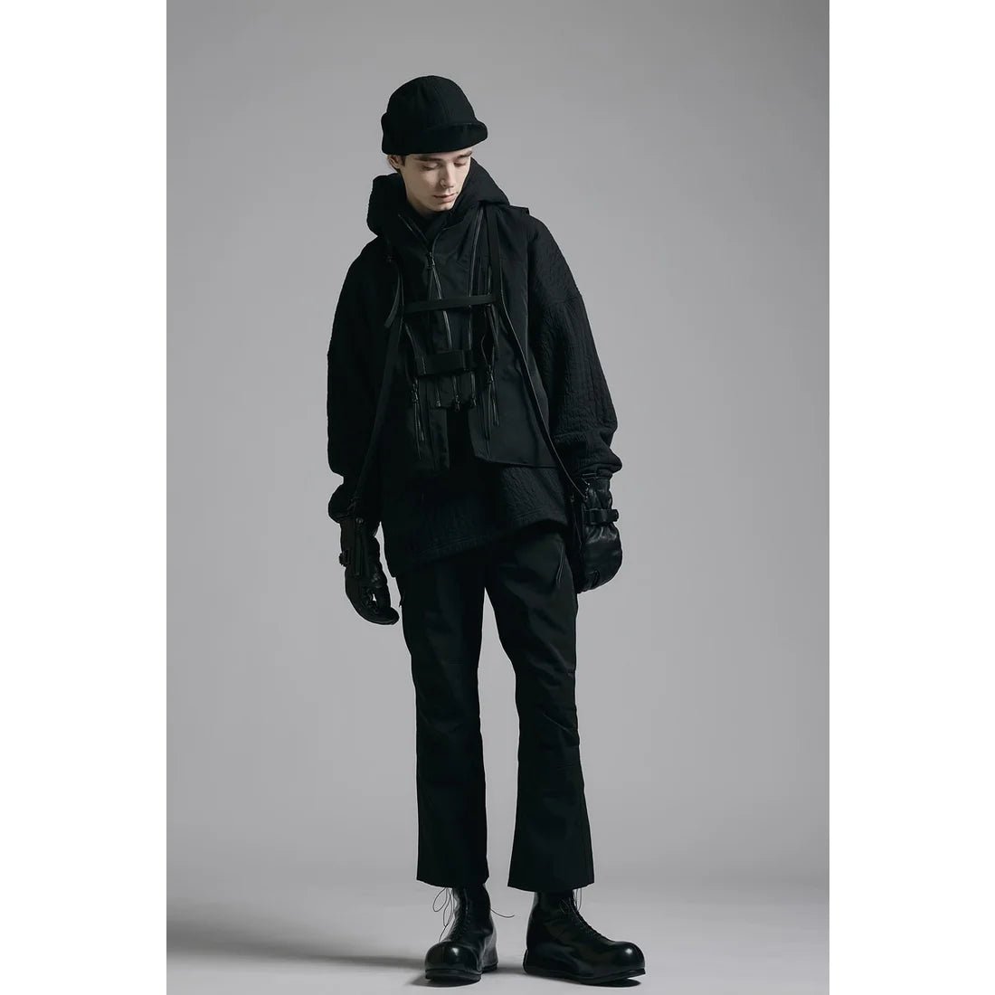 Black Nylon Wool Twill Slim Cropped Zipper Pocket Pants