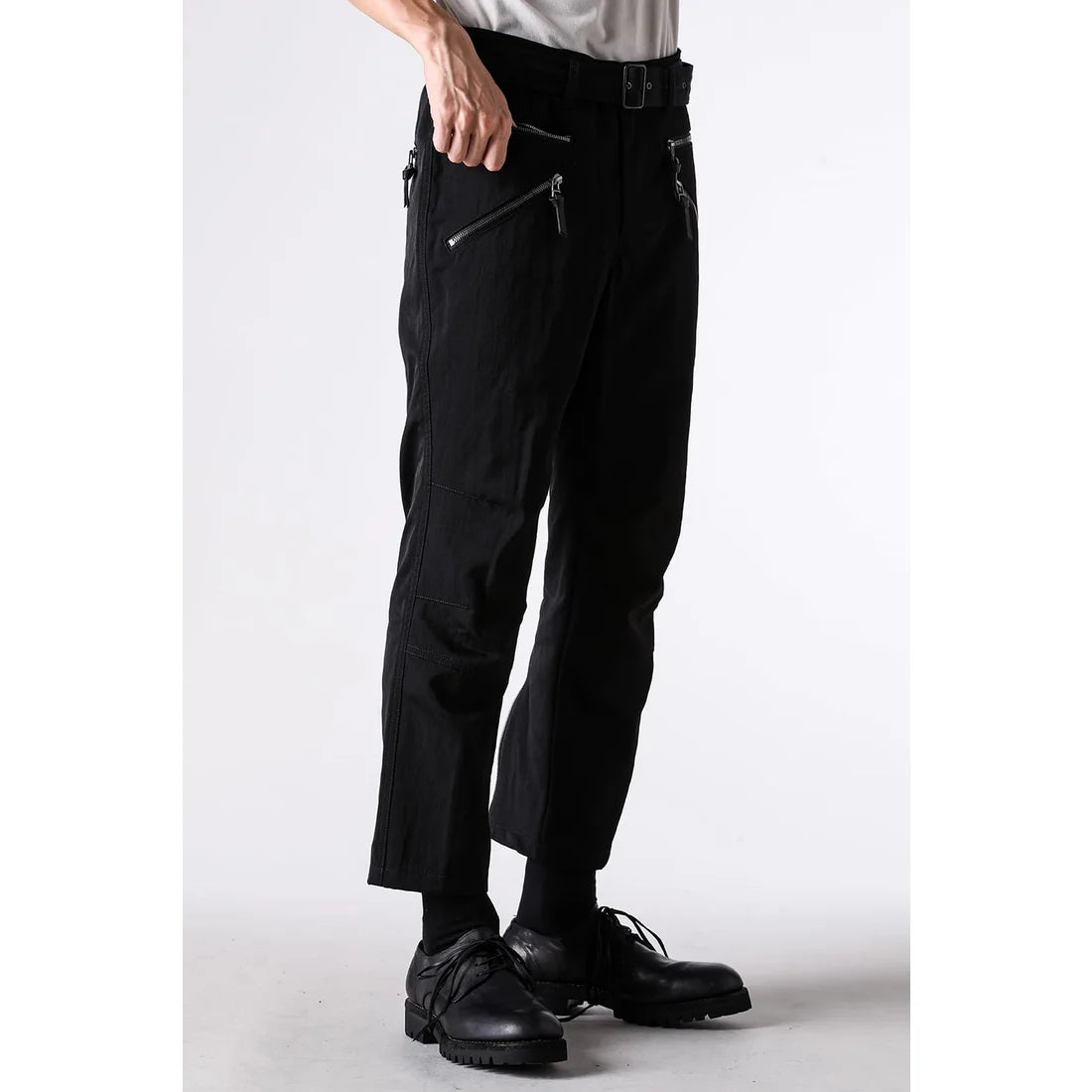 Black Nylon Wool Twill Slim Cropped Zipper Pocket Pants