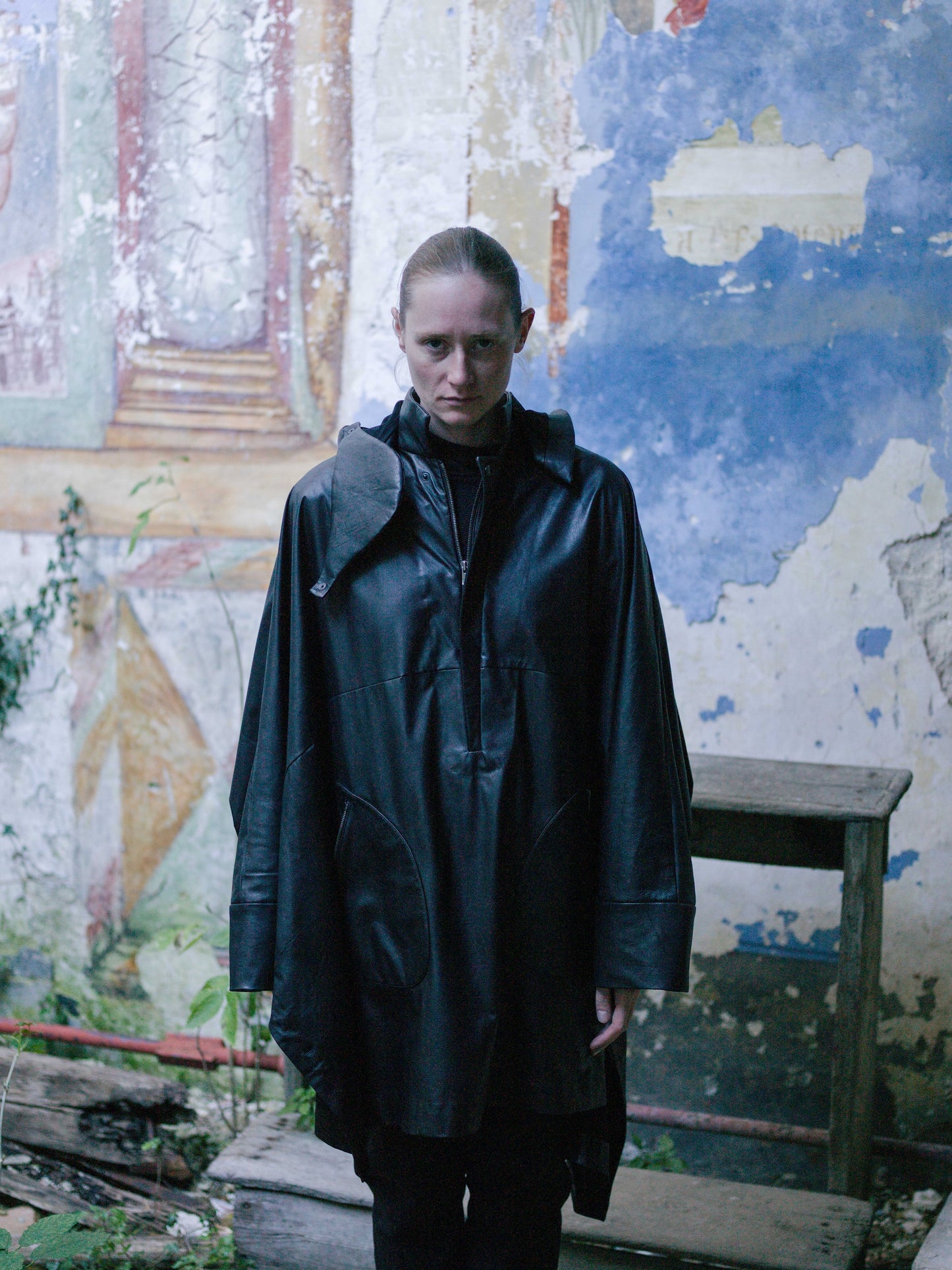 Black Luster Soft Steer Leather Hooded Smock Poncho