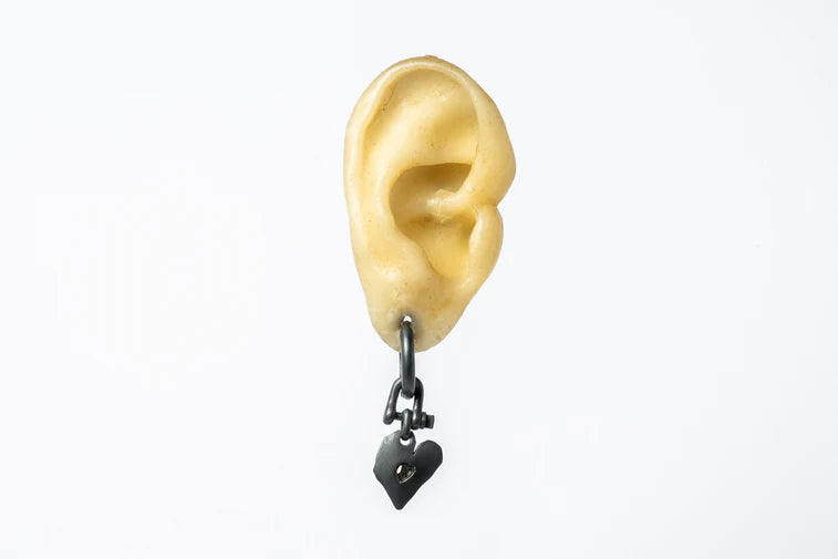 Jazz's Solid Heart Earring Extra Small 0.2 CT Tiny Faceted Diamond Slab Z2335-KA+FCDIA