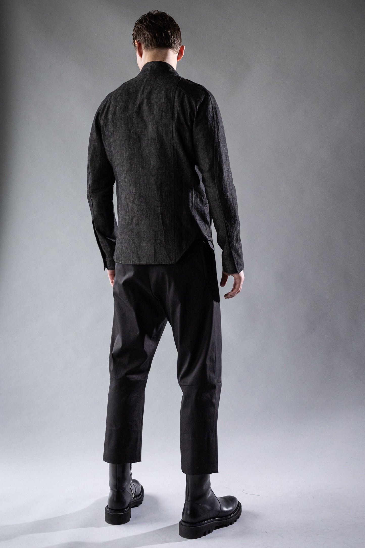 Static Black Japanese Linen Cotton Chambray AERA OVERSHIRT