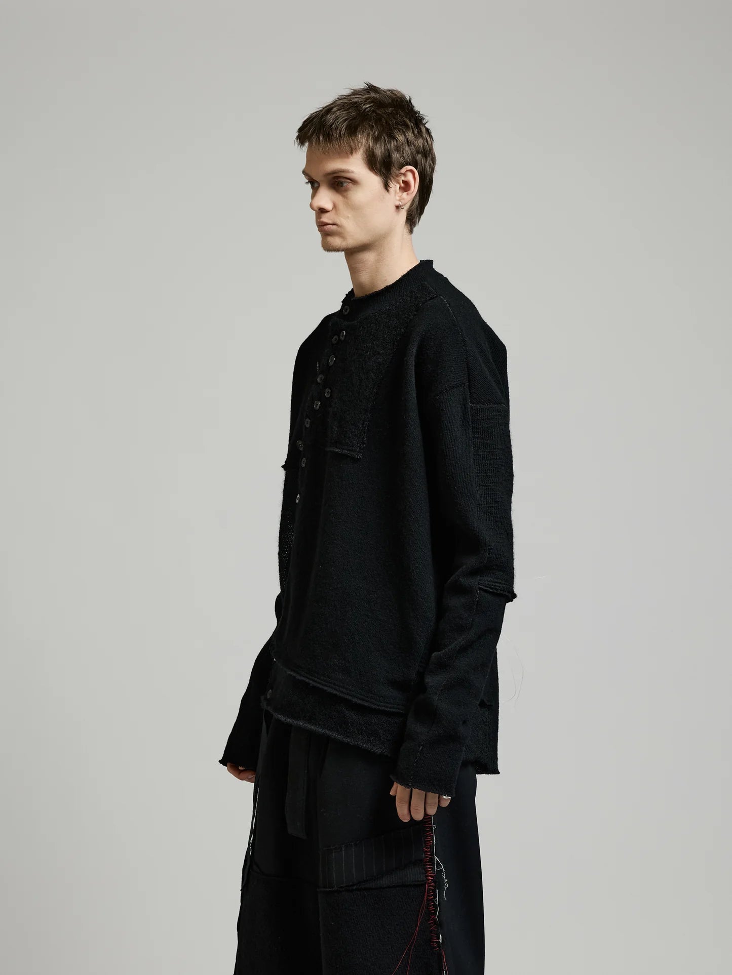 Black Multi-Buttons Fragment Carde by DUELLUM