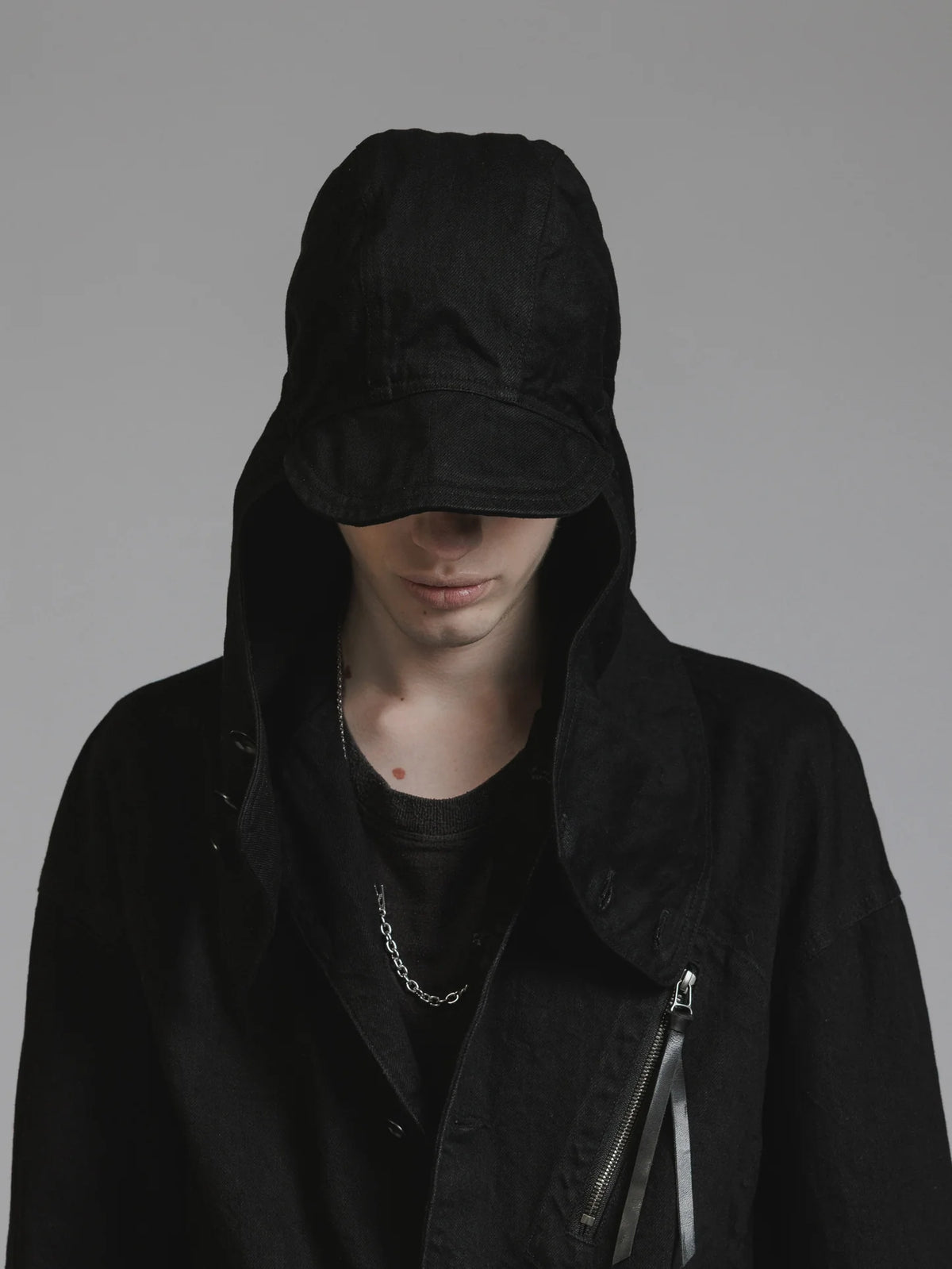 BLACK DENIM HAT
