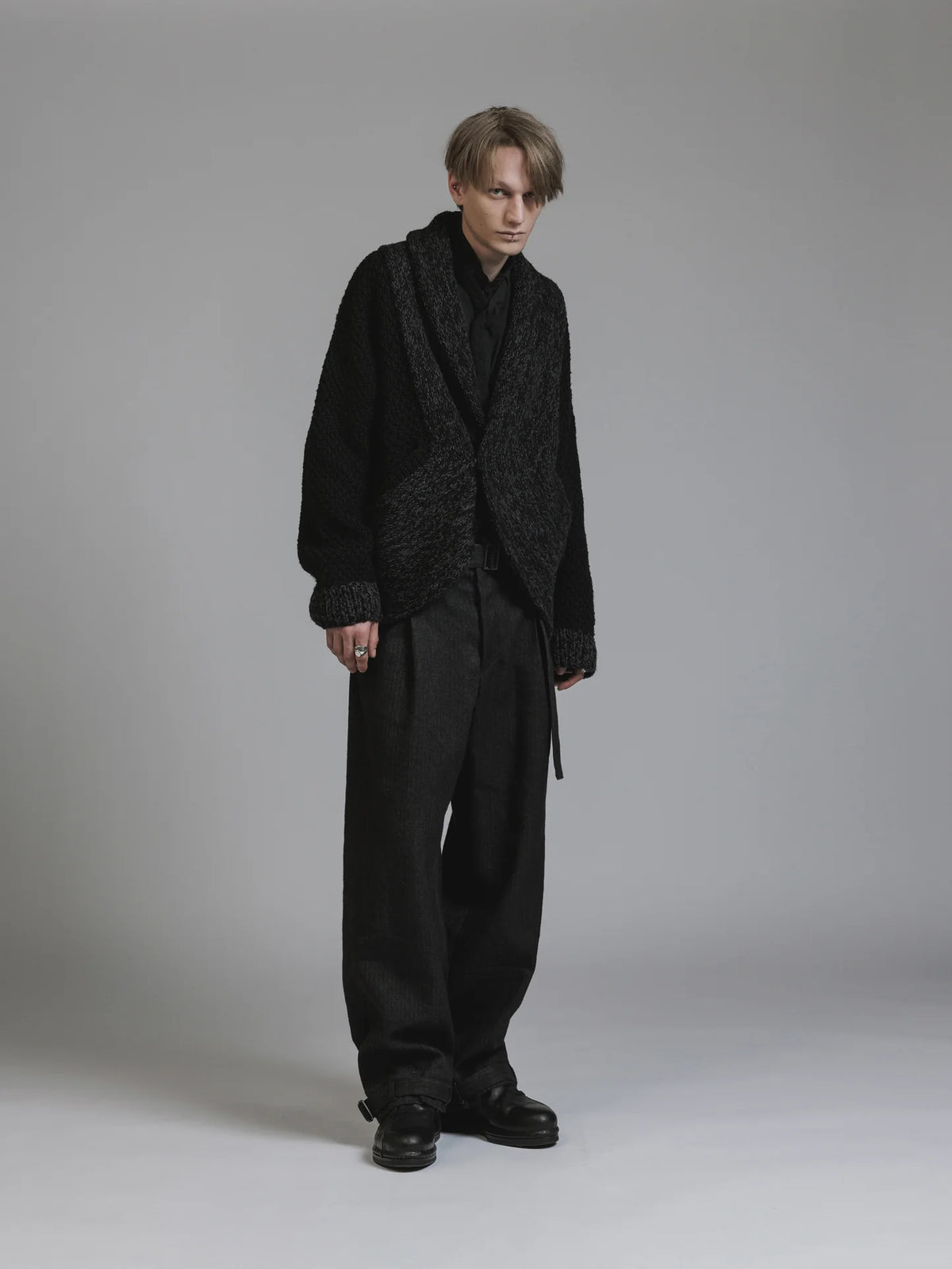 BLACK HAND KNIT CARDIGAN