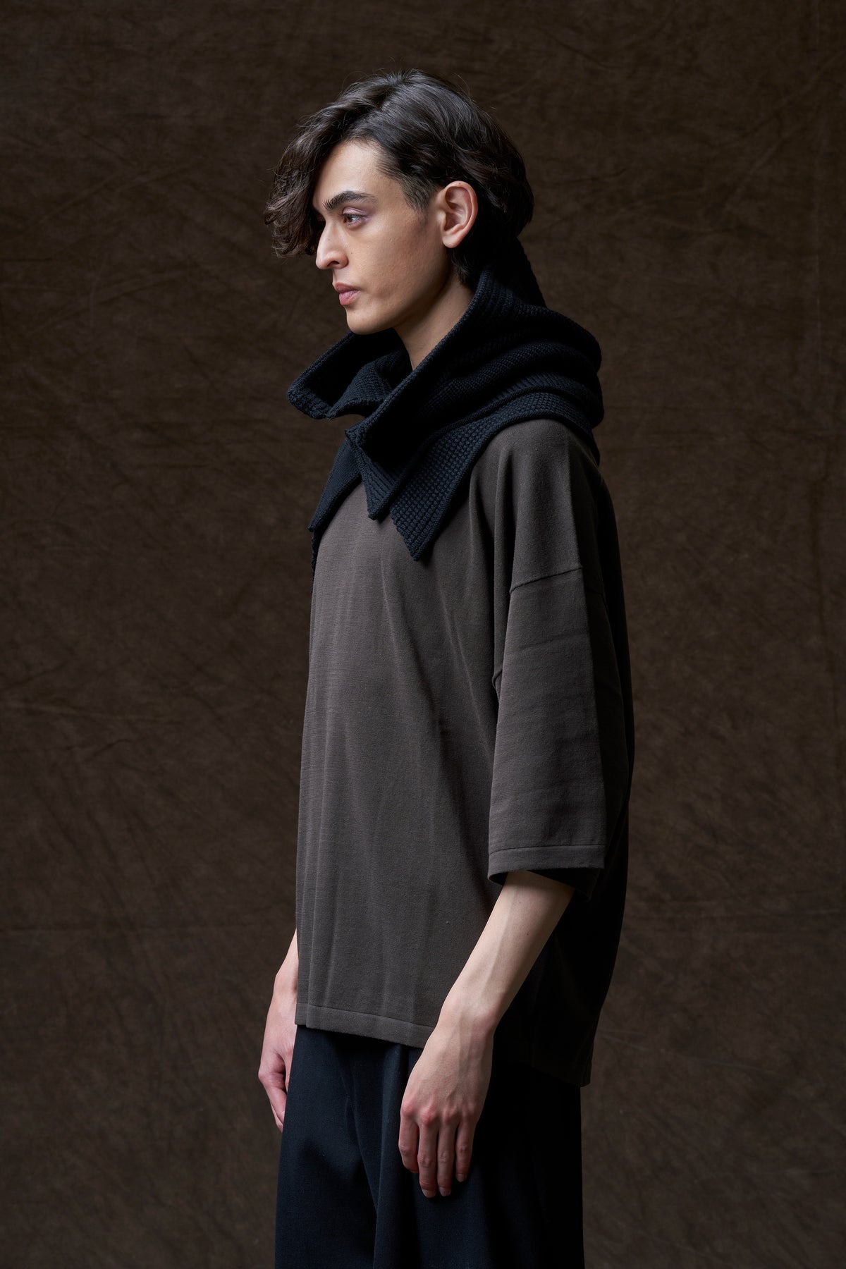 Black Merino Wool Hooded Neck Warmer