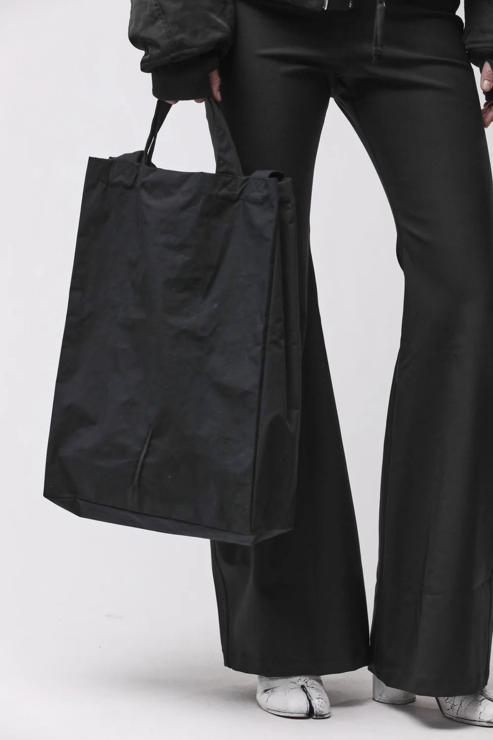 BLACK COTTON TECHNICAL TOTE BAG M 1