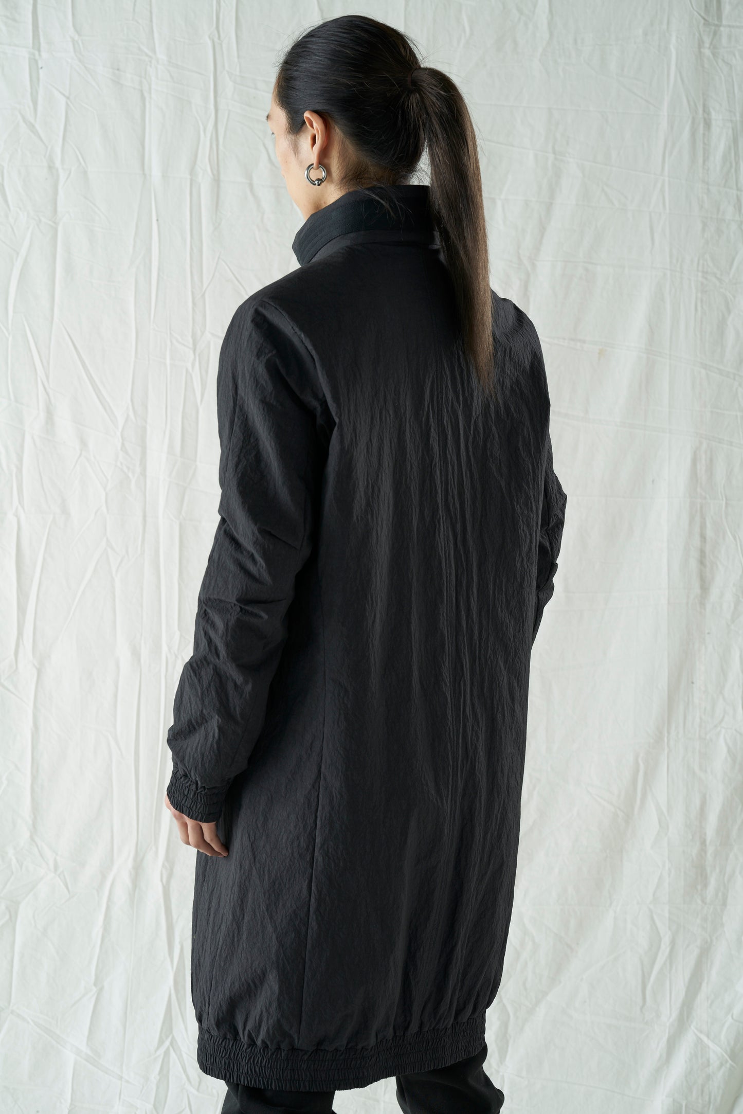 Black Cotton Nylon Hi-Neck Front Zip Quilted Raglan Coat