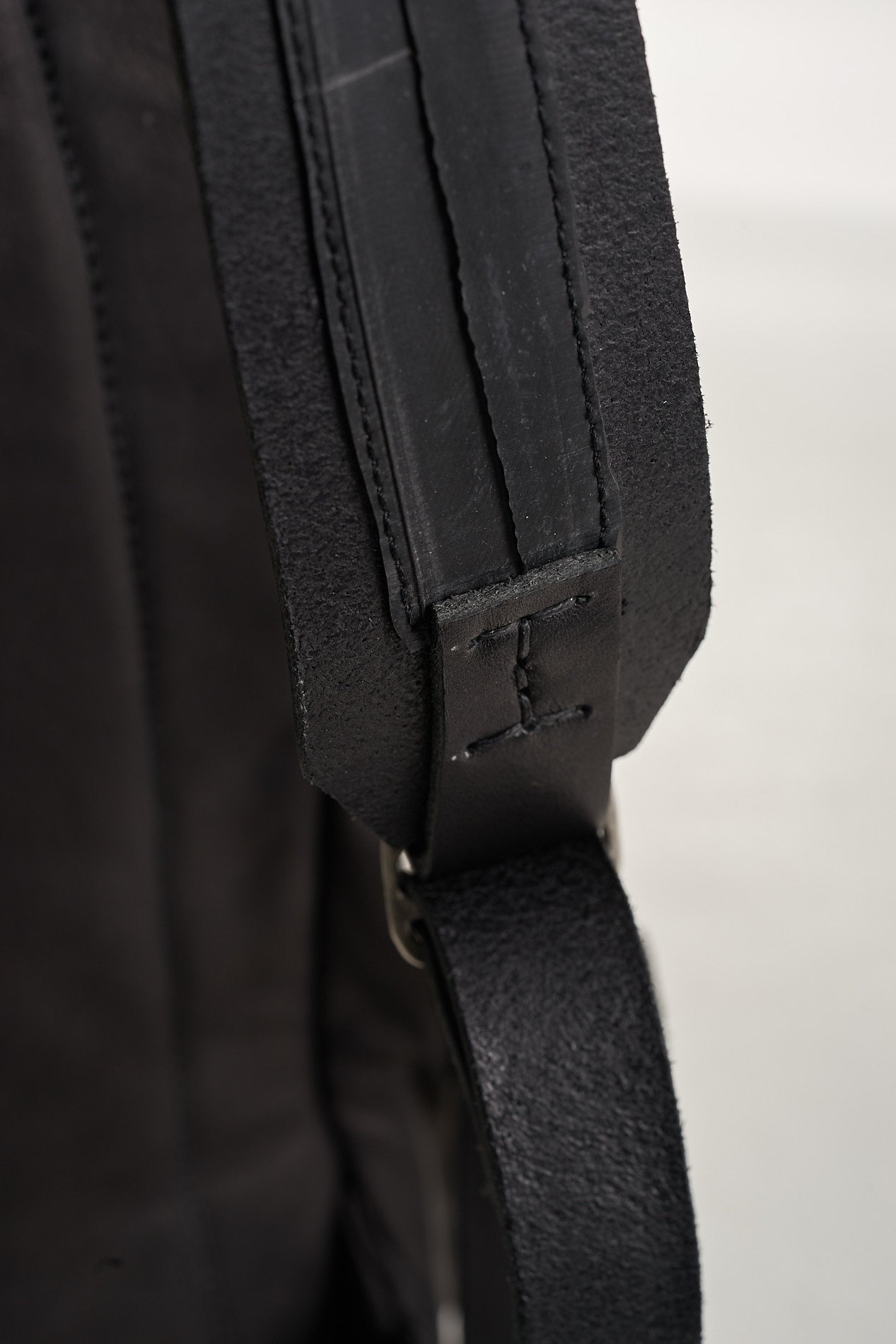 Black Vegetable Dye Calf Leather BOBO GR Medium Backpack