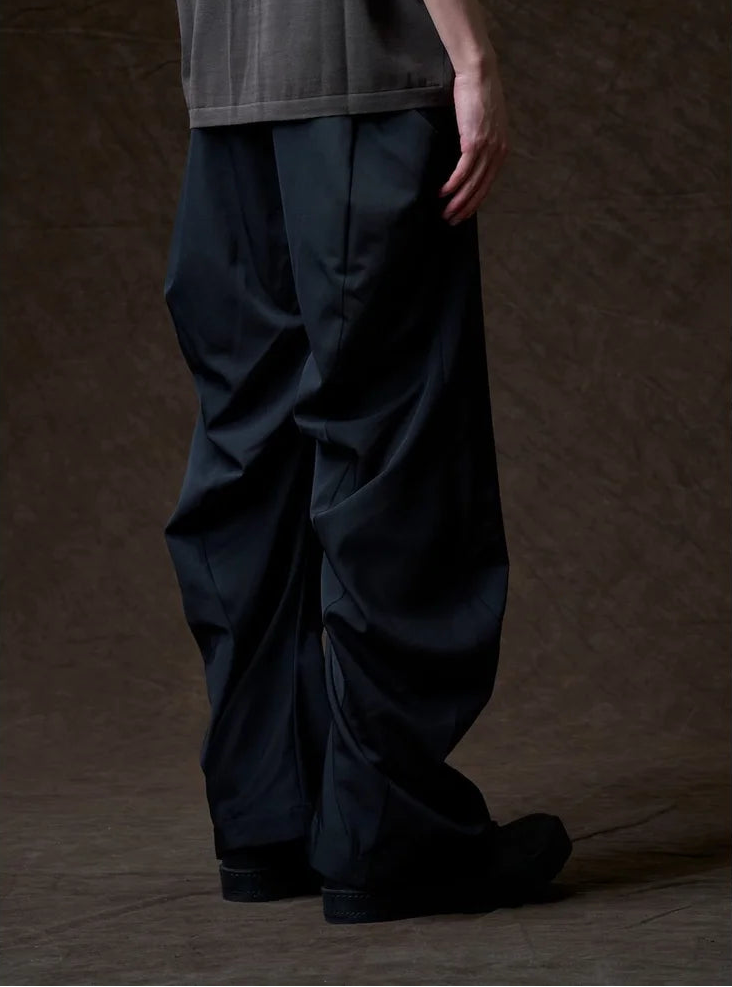 Black Anatomical Wool Pant