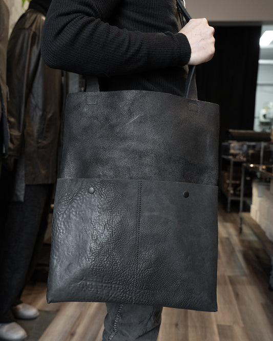 Black Reverse Horse Culatta Porta XL Tote Bag 2
