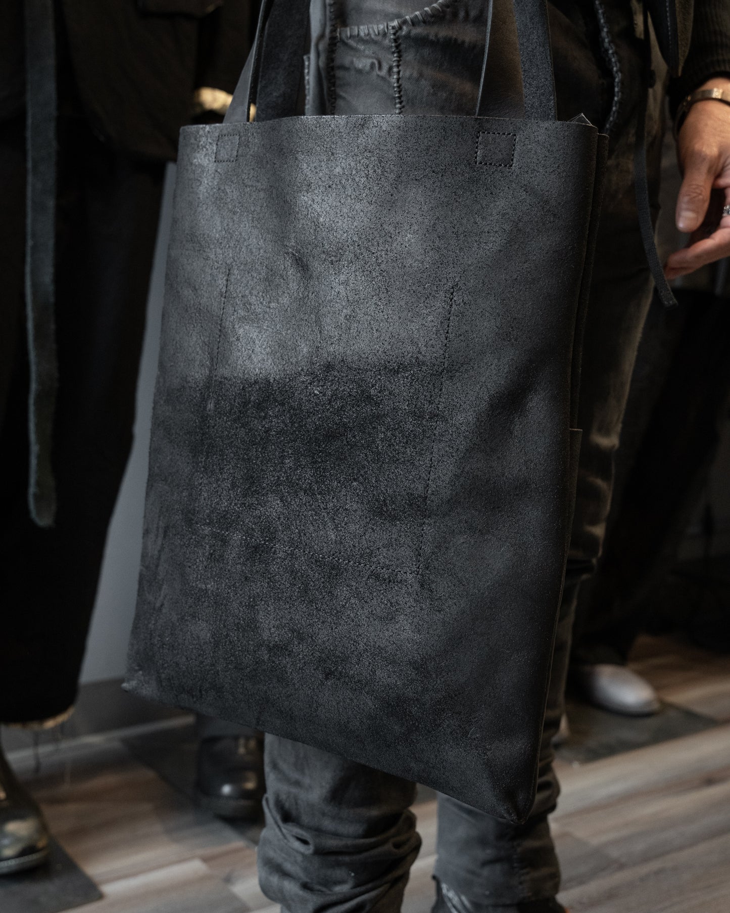 Black Reverse Horse Culatta Porta XL Tote Bag 2