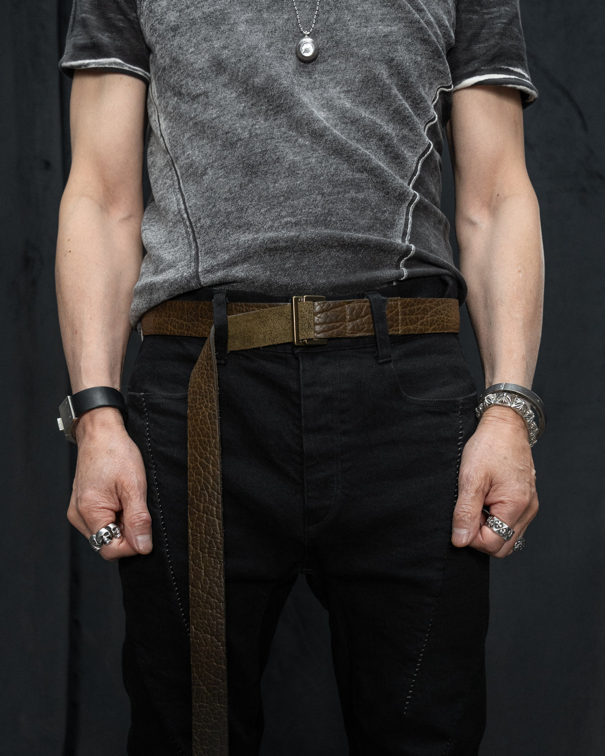 Shrunken Bison Leather Aro Belt